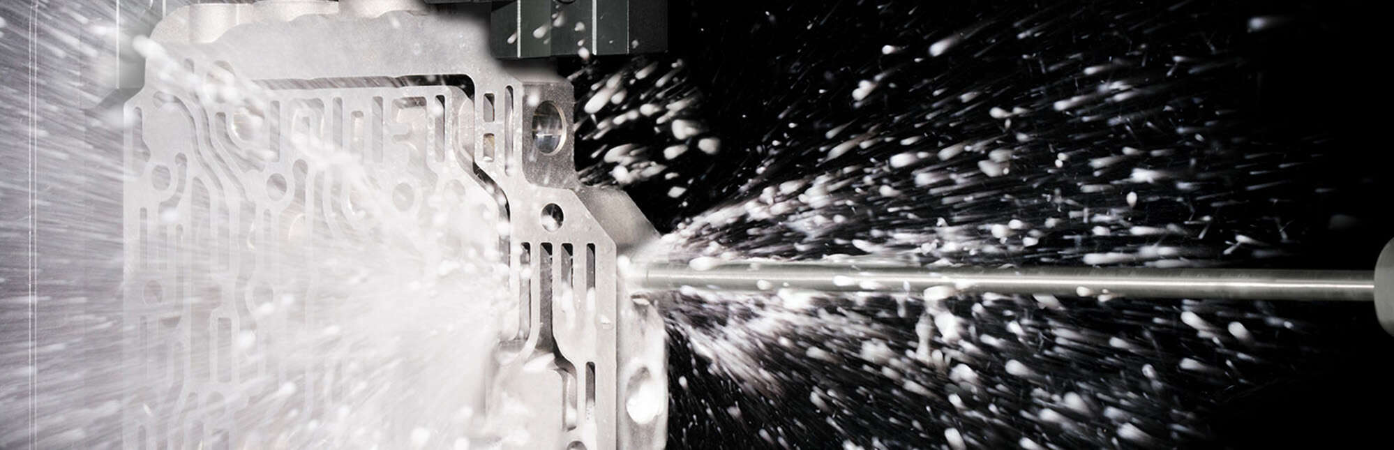 Ecoclean ébavurage à jet d'eau haute pression